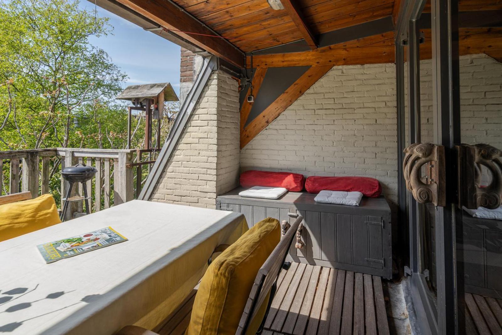 Huis Met De Leeuwenkoppen Dieren Kültér fotó